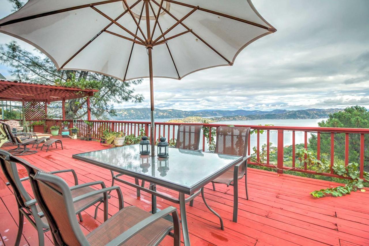 Spacious Kelseyville Home With Large Lakefront Deck! Екстер'єр фото